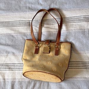Vintage Dooney & Bourke 1975 bucket bag